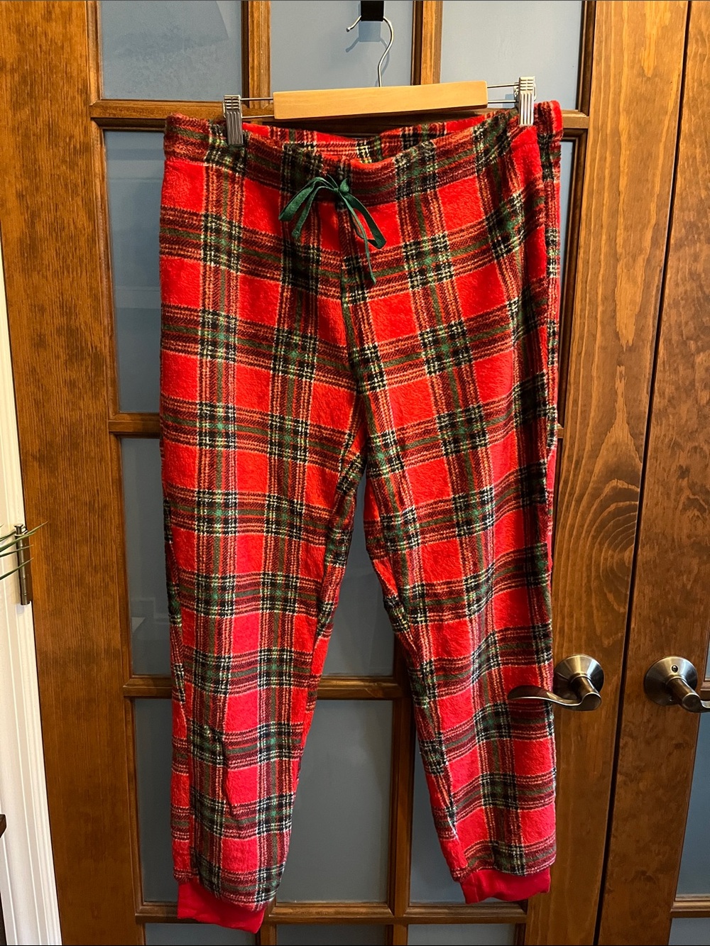 Secret Treasures Red and Green Plaid womens Pajama Bottoms